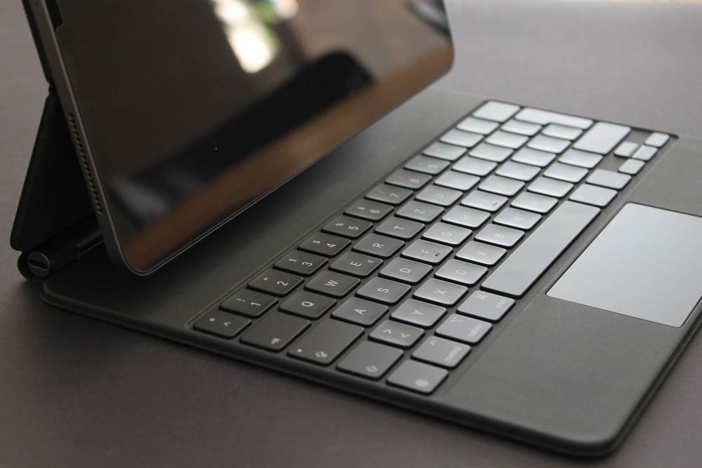 Schwarzes ipad keyboard case Tastatur